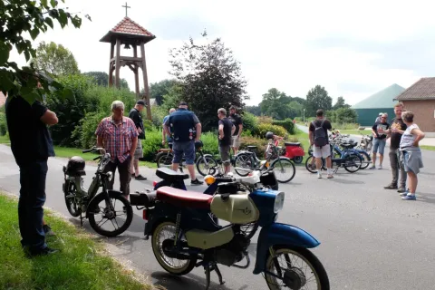 De Brummfietzers – Lot man knattern! – Bild 8