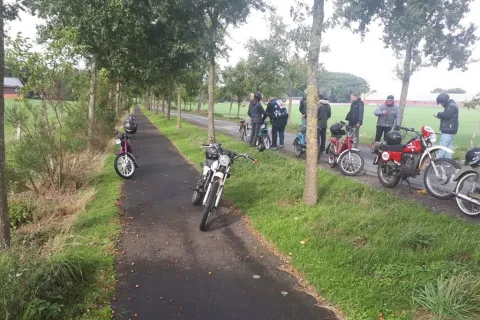 De Brummfietzers – Lot man knattern! – Bild 19