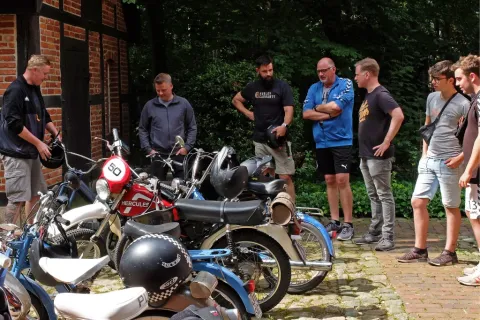 De Brummfietzers – Lot man knattern! – Bild 2