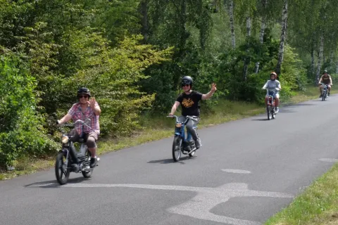 De Brummfietzers – Lot man knattern! – Bild 11