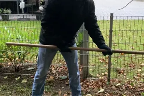 Hofgruppe - Die Helfer mit dem grünen Daumen – Bild 9