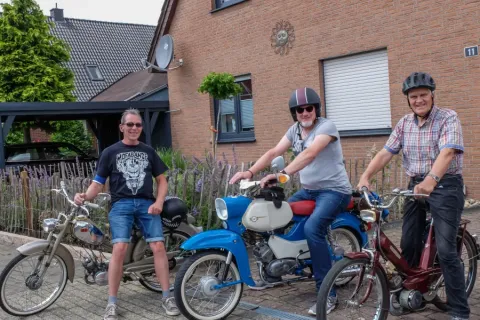 De Brummfietzers – Lot man knattern! – Bild 26