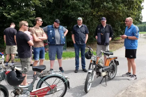 De Brummfietzers – Lot man knattern! – Bild 9