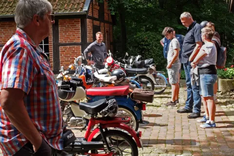 De Brummfietzers – Lot man knattern! – Bild 6